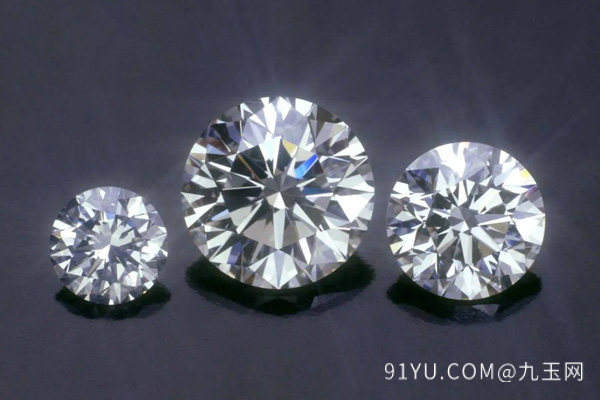 钻石与锆石有什么区别